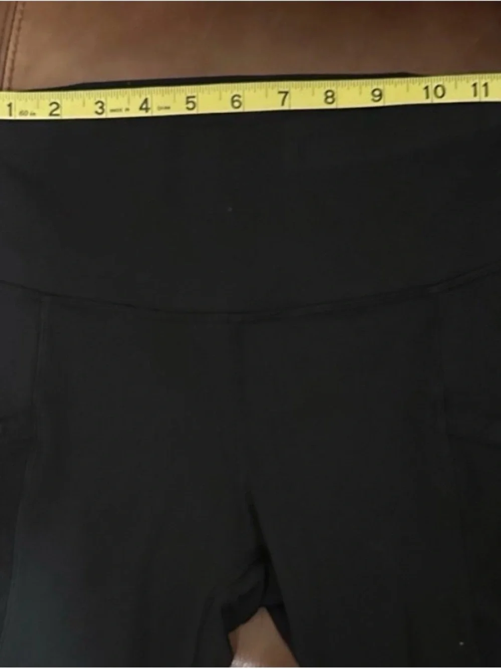 Lululemon |  Black High-Rise Athletic Leggings w/ Mesh Panels - Women’s 4